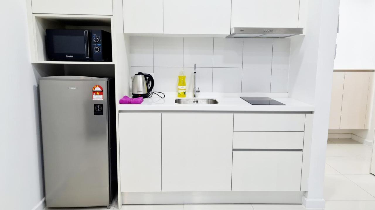Chambers Serviced Suites Klcc By Cozy Stay Куала-Лумпур Экстерьер фото